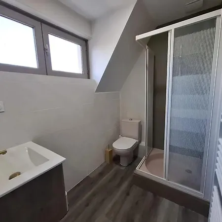 Dom wakacyjny Maison Spacieuse A Avec Jardin *