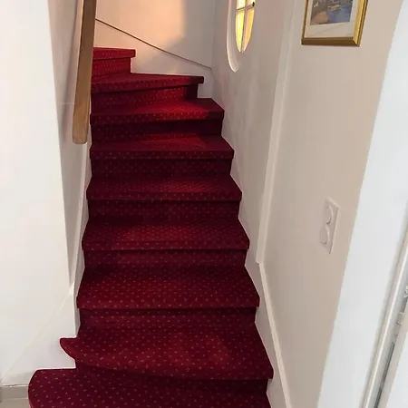 Dom wakacyjny Maison Spacieuse A Avec Jardin