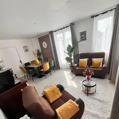 Maison Spacieuse A Avec Jardin Dom wakacyjny Montebourg