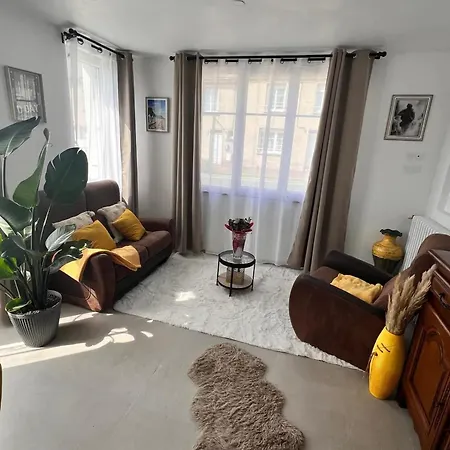 Maison Spacieuse A Avec Jardin