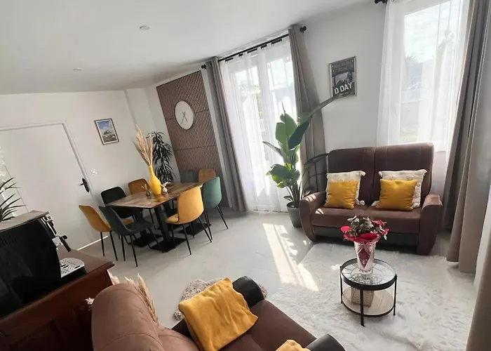 Maison Spacieuse A Avec Jardin Дом отдыха Montebourg