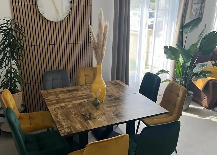 Maison Spacieuse A Avec Jardin